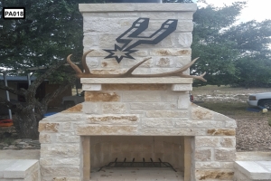 Custom built spurs bbq pit- PA018